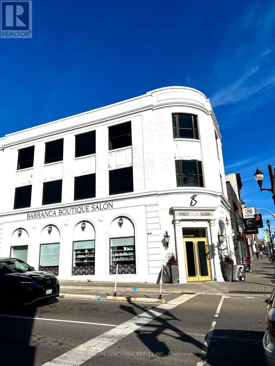 1 KING STREET N, Waterloo, Ontario