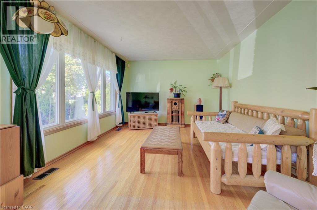 33 Donley Street, Kitchener, Ontario  N2M 3N9 - Photo 12 - 40777429