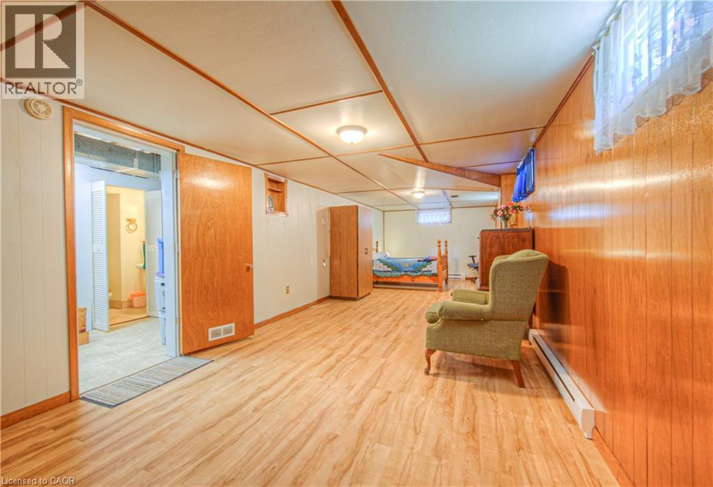 33 Donley Street, Kitchener, Ontario  N2M 3N9 - Photo 29 - 40777429