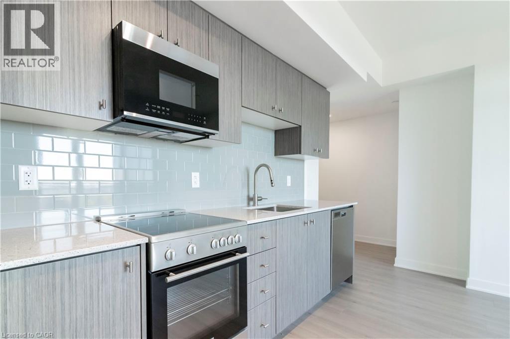 25 Wellington Street S Unit# 1406, Kitchener, Ontario  N2G 0G5 - Photo 1 - 40777759