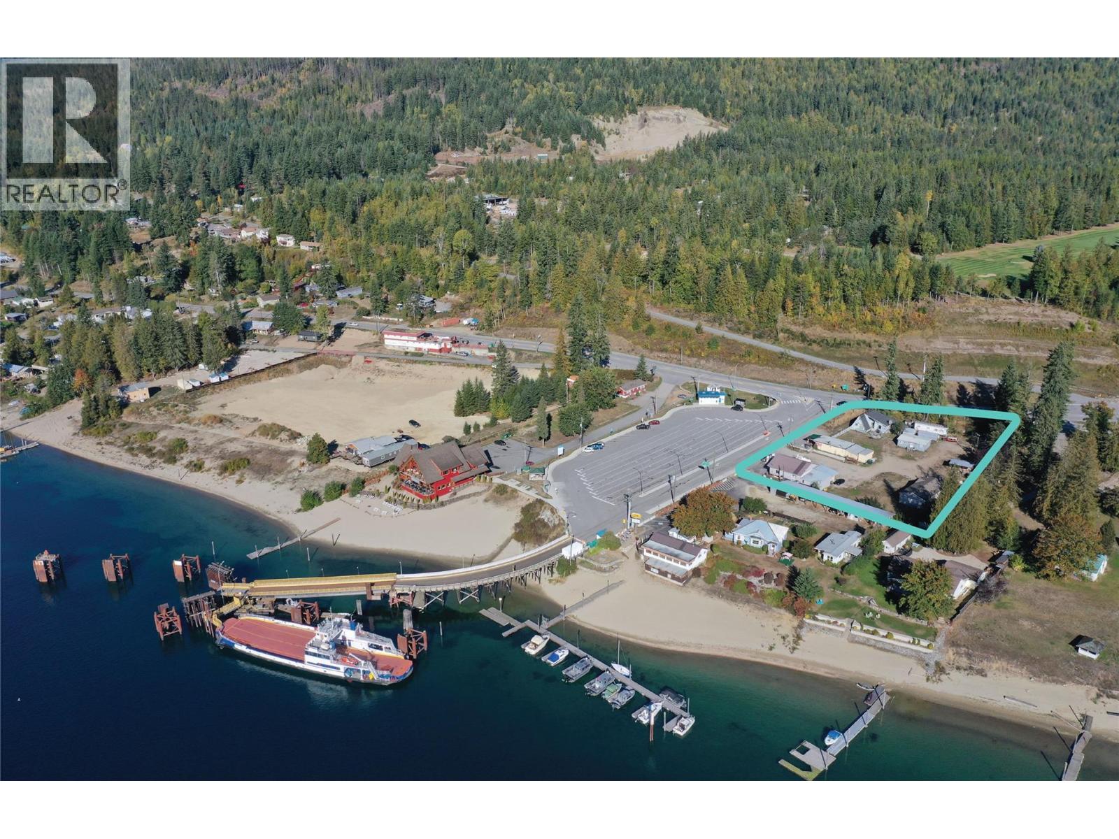 450 Balfour Ferry Road, Balfour, British Columbia  V0G 1C0 - Photo 2 - 10365237