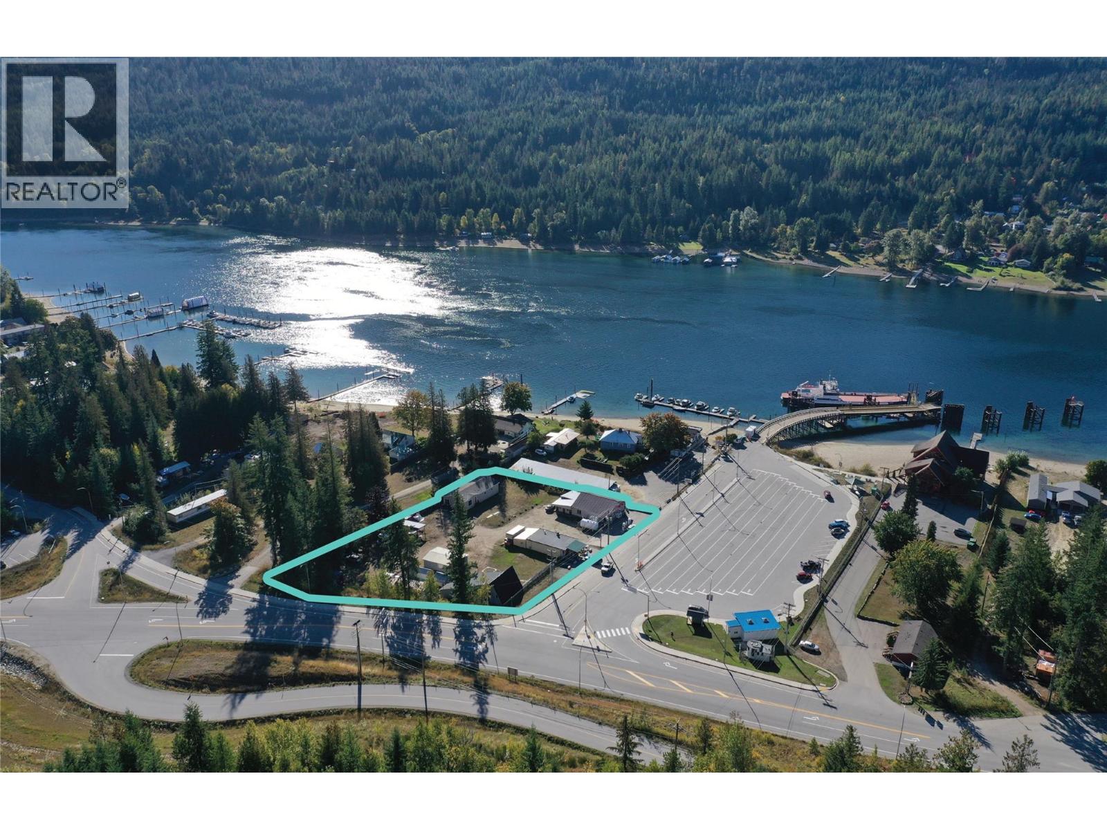 450 Balfour Ferry Road, Balfour, British Columbia  V0G 1C0 - Photo 4 - 10365237