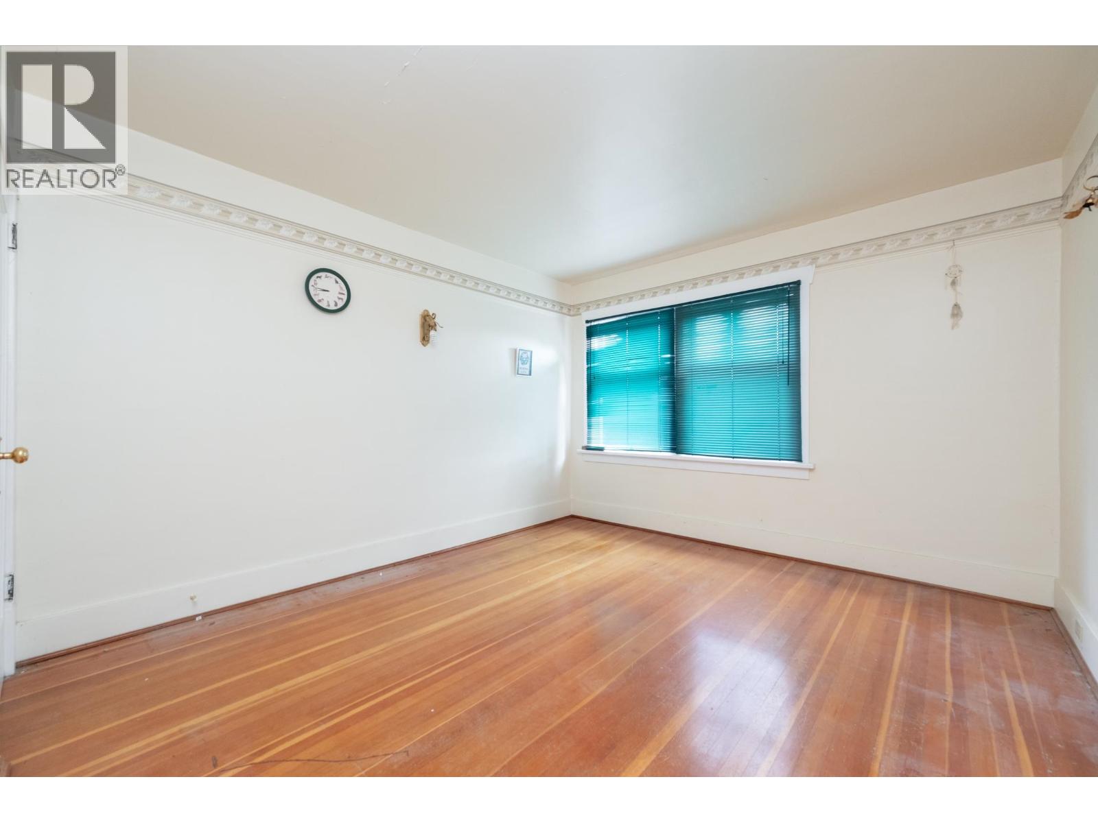 1195 Dempsey Road, North Vancouver, British Columbia  V7K 1S4 - Photo 5 - R3052708