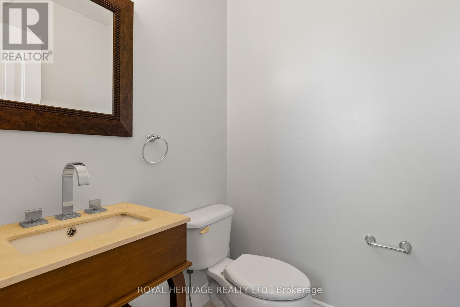 2746 Hwy 36 Highway, Kawartha Lakes (Verulam), Ontario  K0M 1L0 - Photo 12 - X12456903