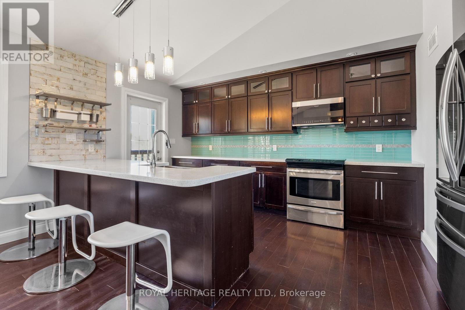 2746 Hwy 36 Highway, Kawartha Lakes (Verulam), Ontario  K0M 1L0 - Photo 7 - X12456903
