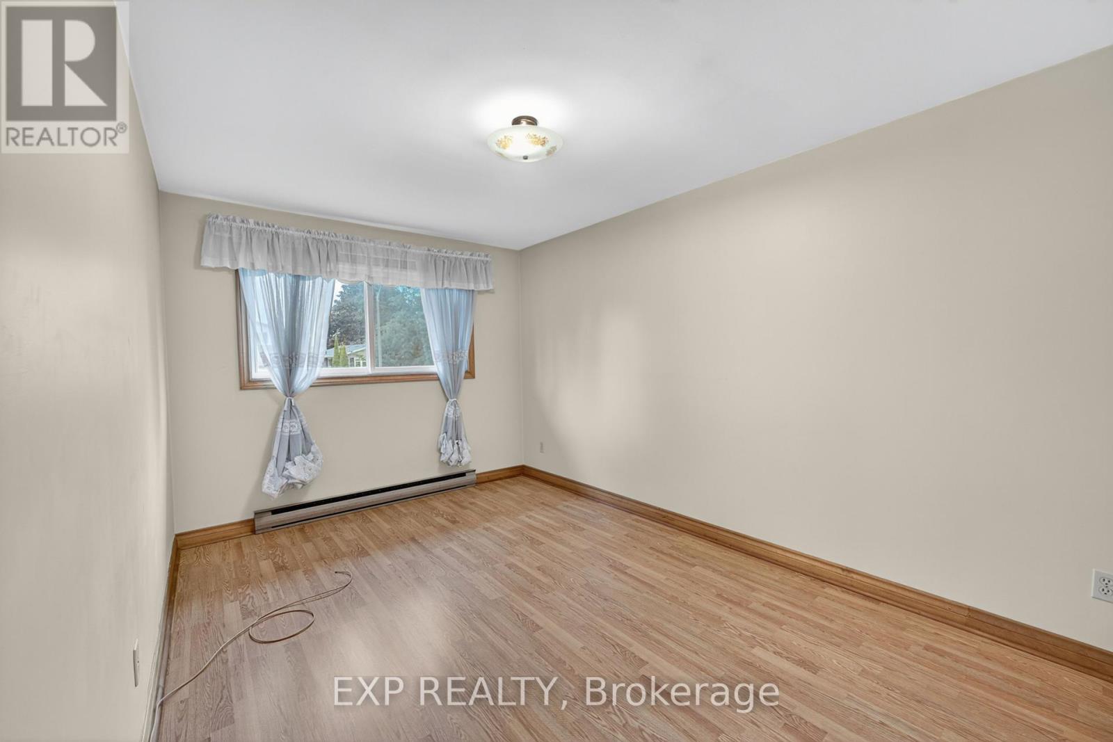 147 Inverness Crescent, Kingston, Ontario  K7M 6G9 - Photo 21 - X12456924