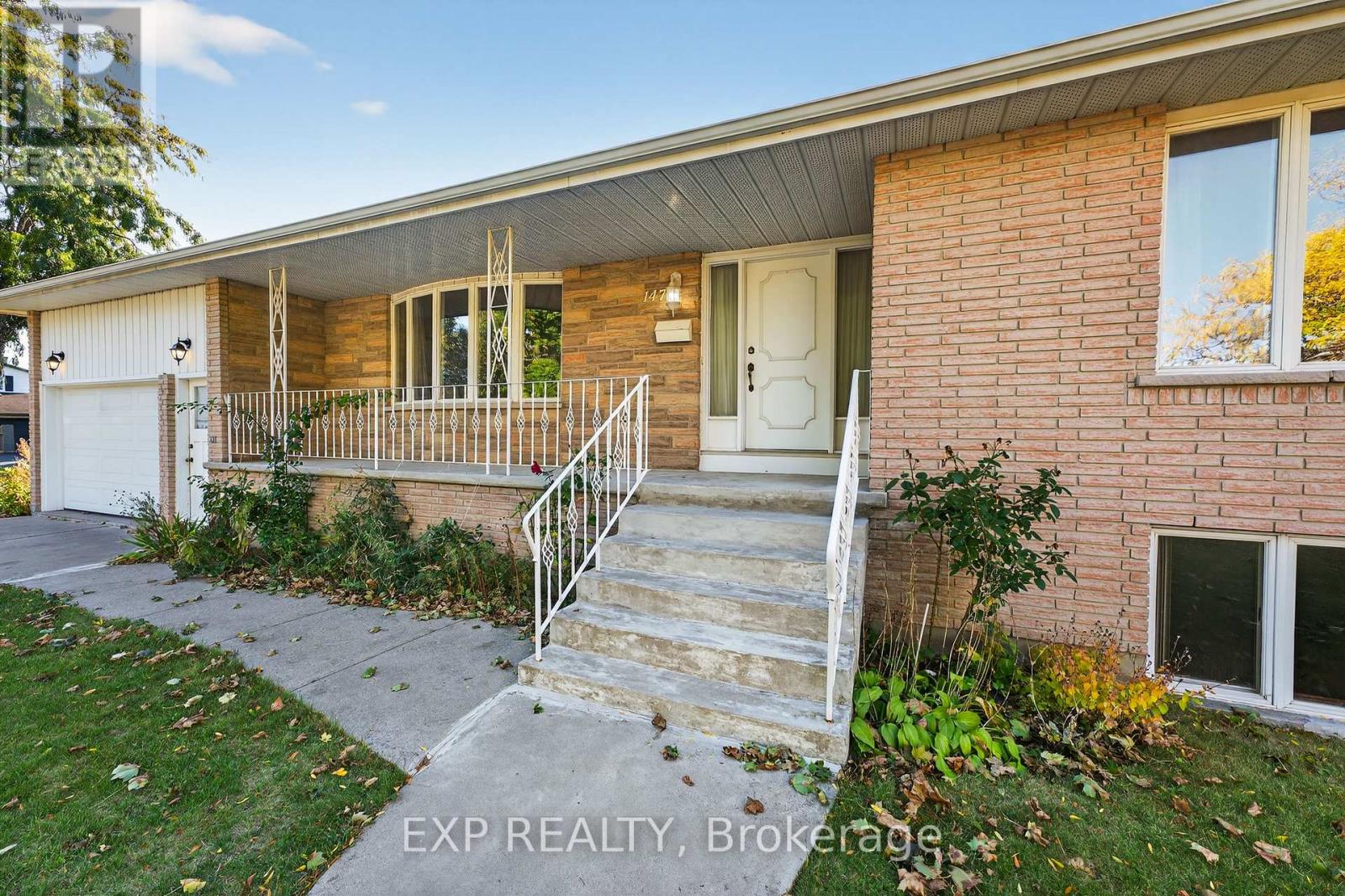 147 Inverness Crescent, Kingston, Ontario  K7M 6G9 - Photo 3 - X12456924