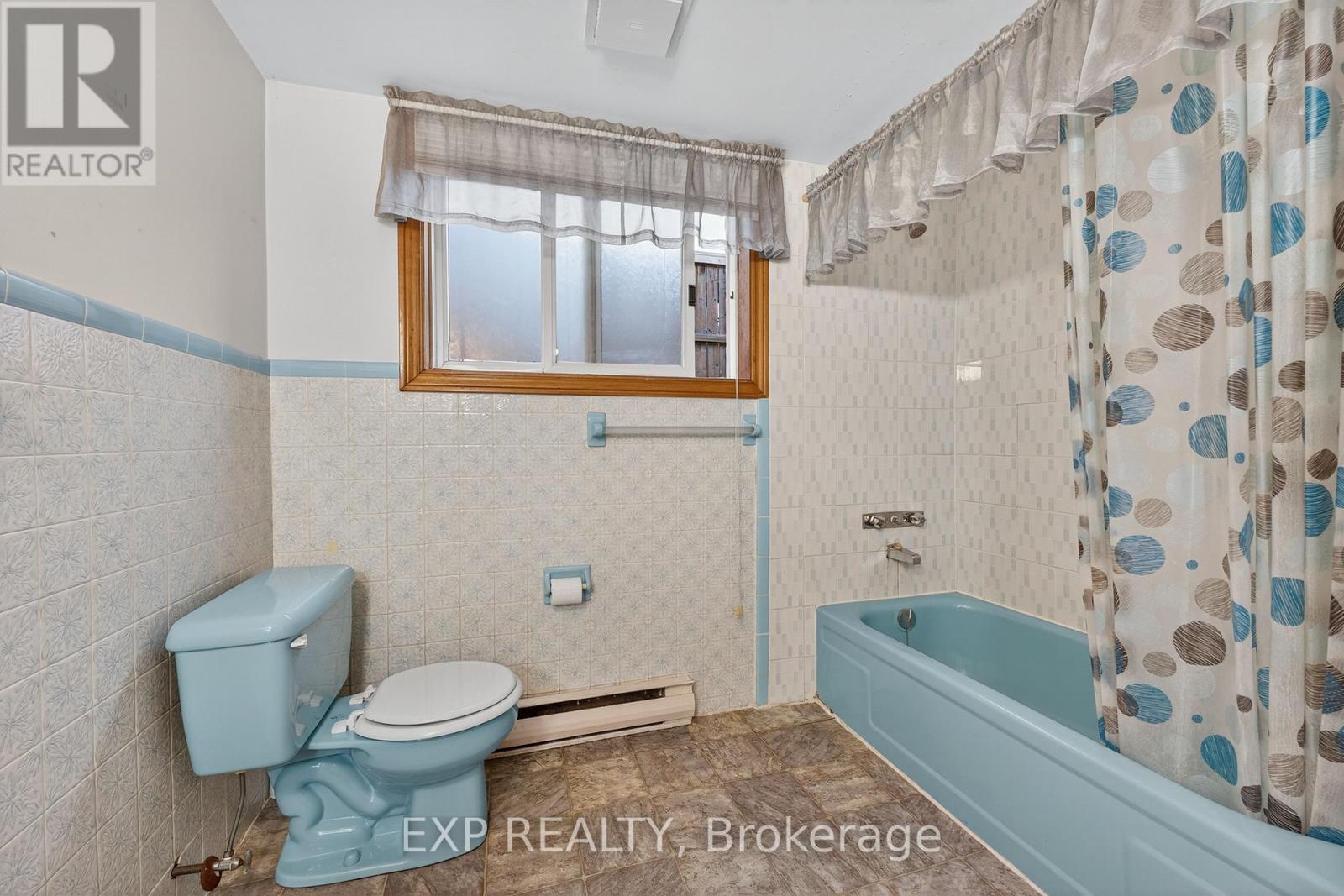 147 Inverness Crescent, Kingston, Ontario  K7M 6G9 - Photo 35 - X12456924