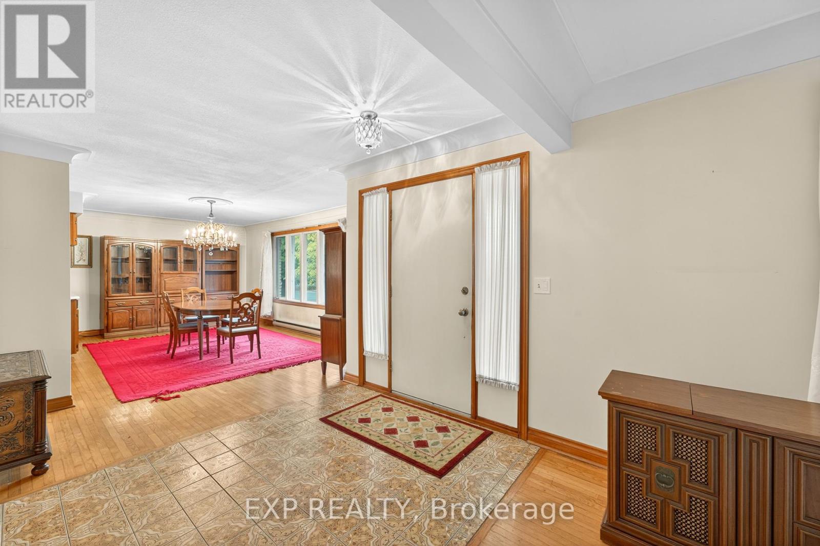 147 Inverness Crescent, Kingston, Ontario  K7M 6G9 - Photo 5 - X12456924