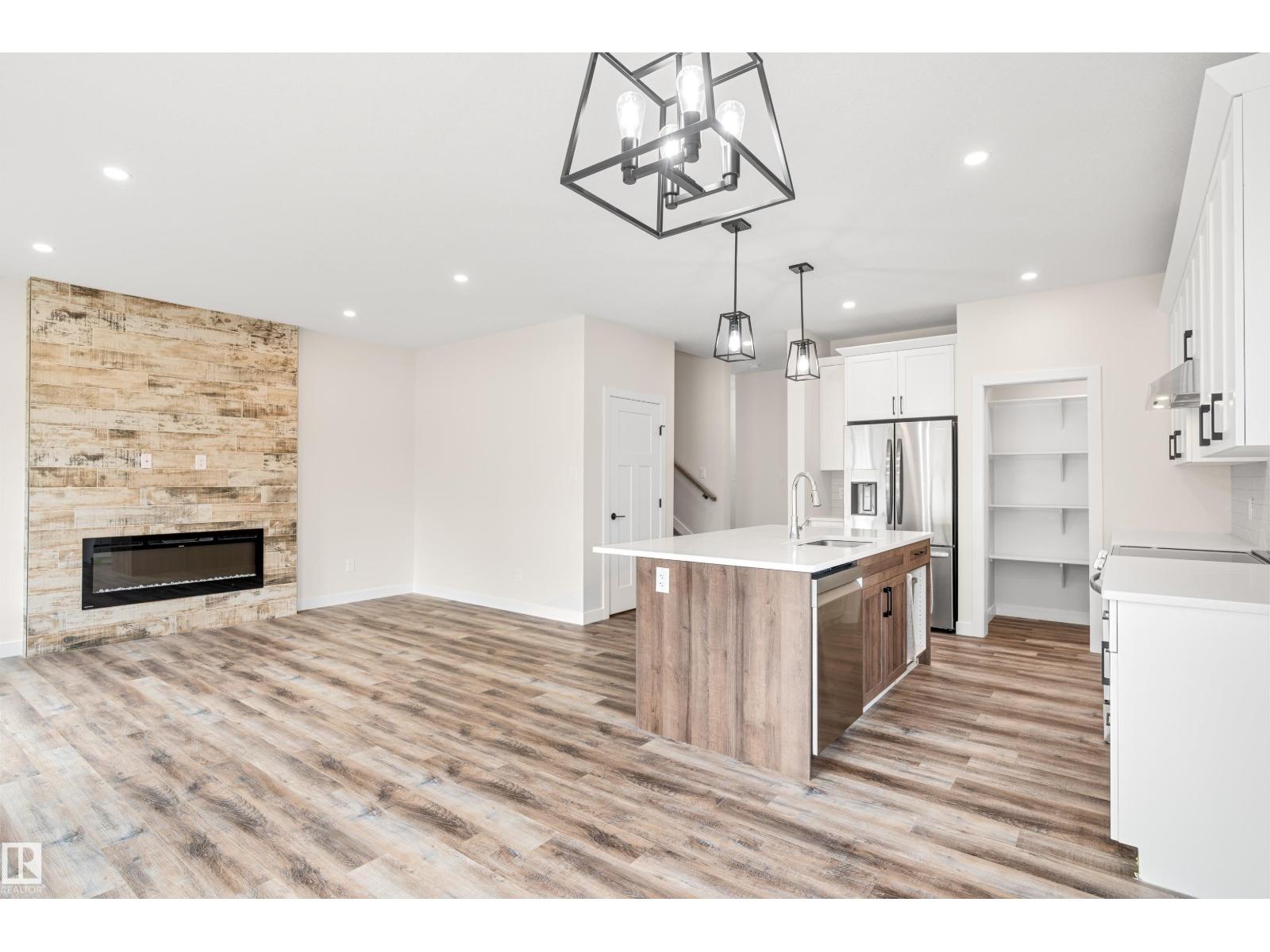 5121 53a Av, Legal, Alberta  T0G 1L0 - Photo 3 - E4461692