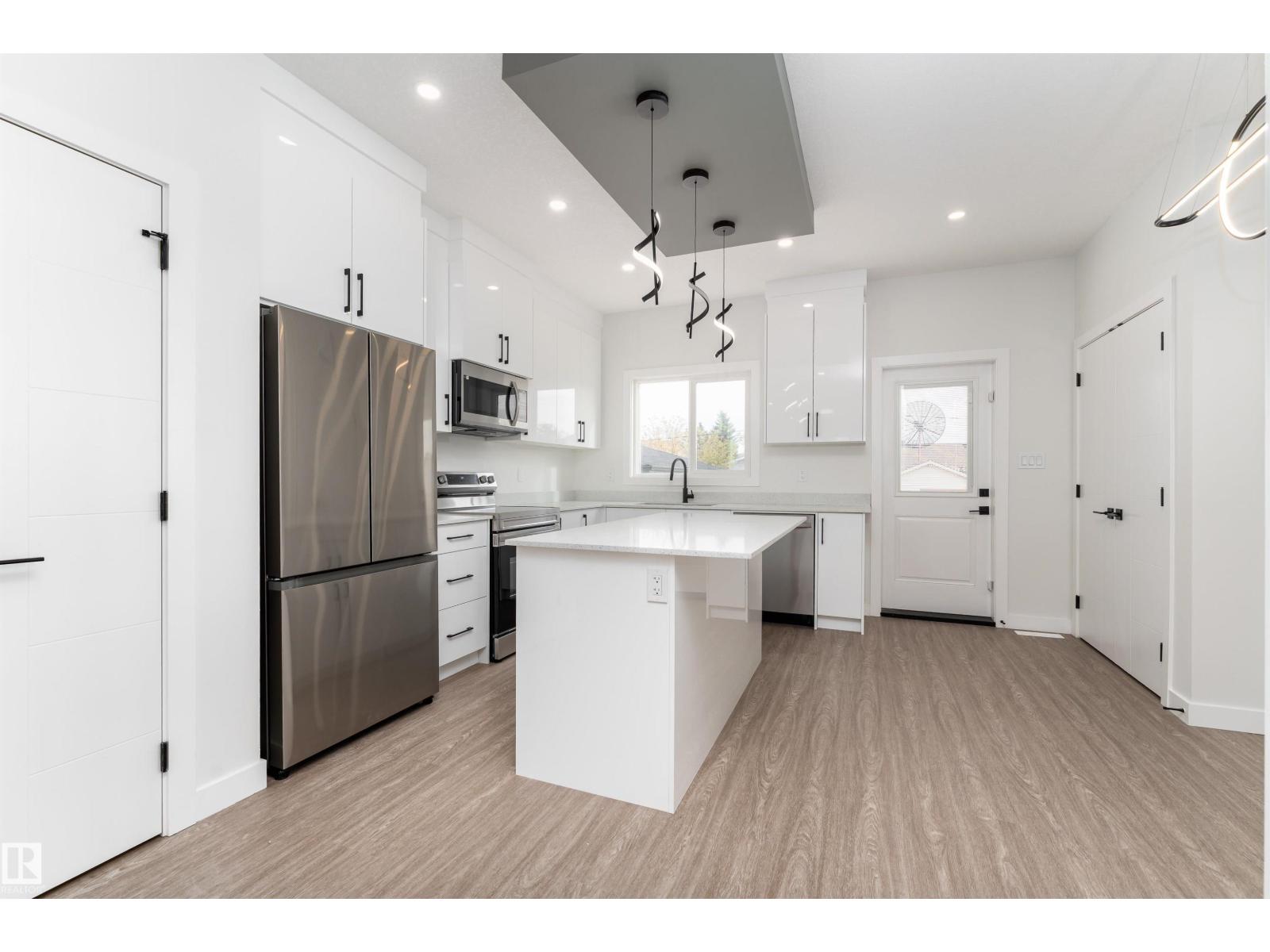 12431 47 St Nw, Edmonton, Alberta  T5W 5E5 - Photo 3 - E4461694