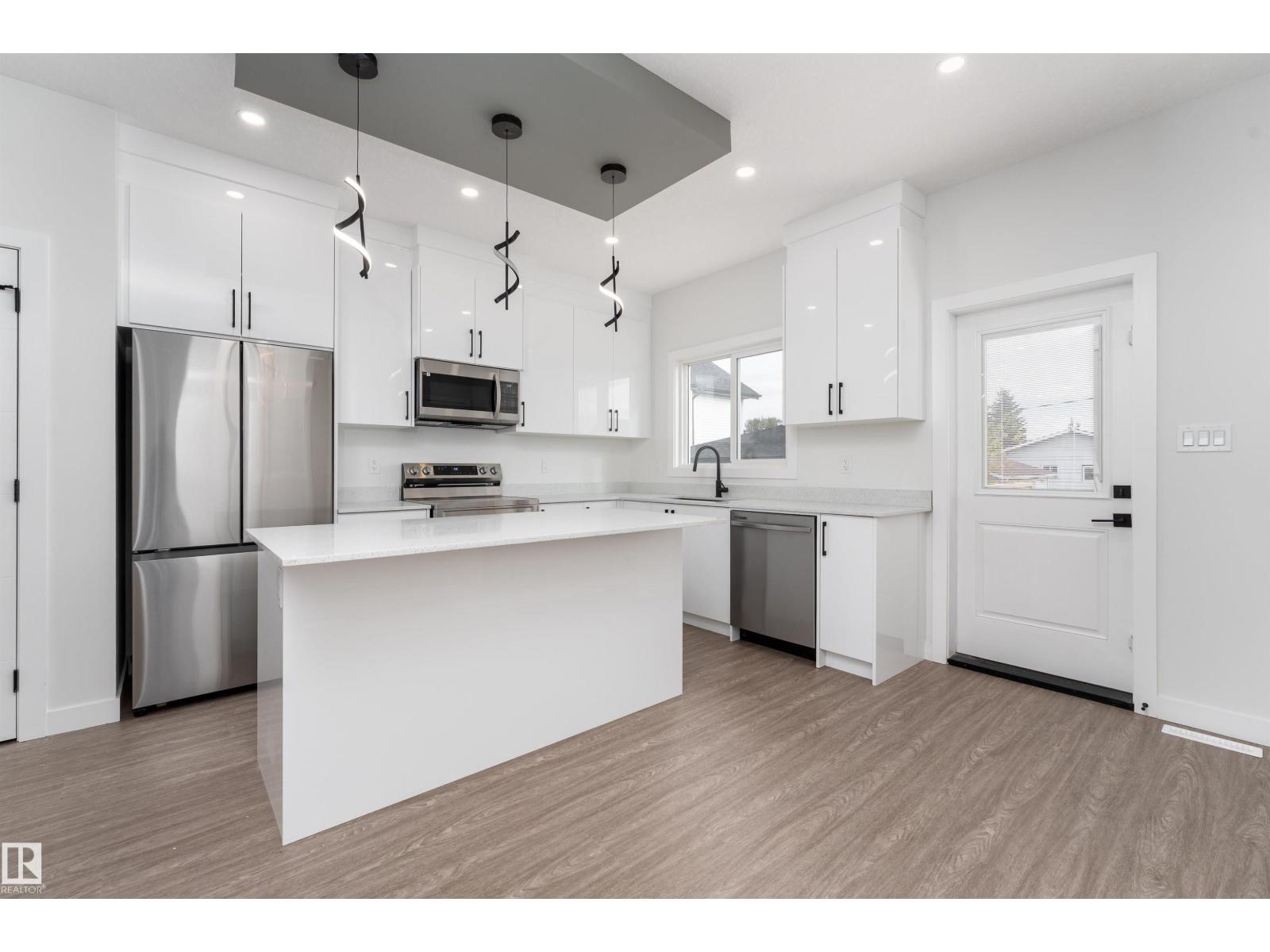 12431 47 St Nw, Edmonton, Alberta  T5W 5E5 - Photo 4 - E4461694