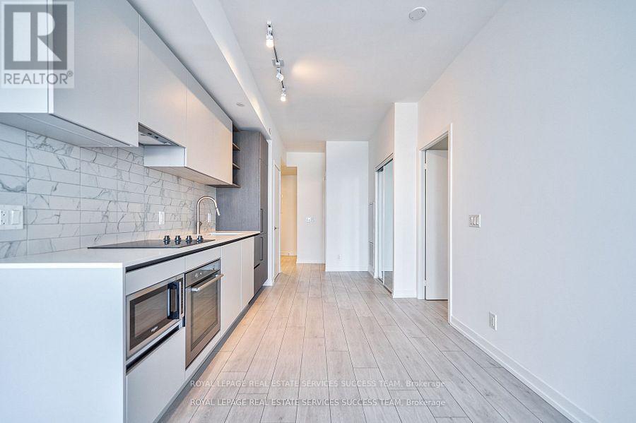 4711 - 55 Mercer Street, Toronto, Ontario  M5V 3W2 - Photo 13 - C12456914