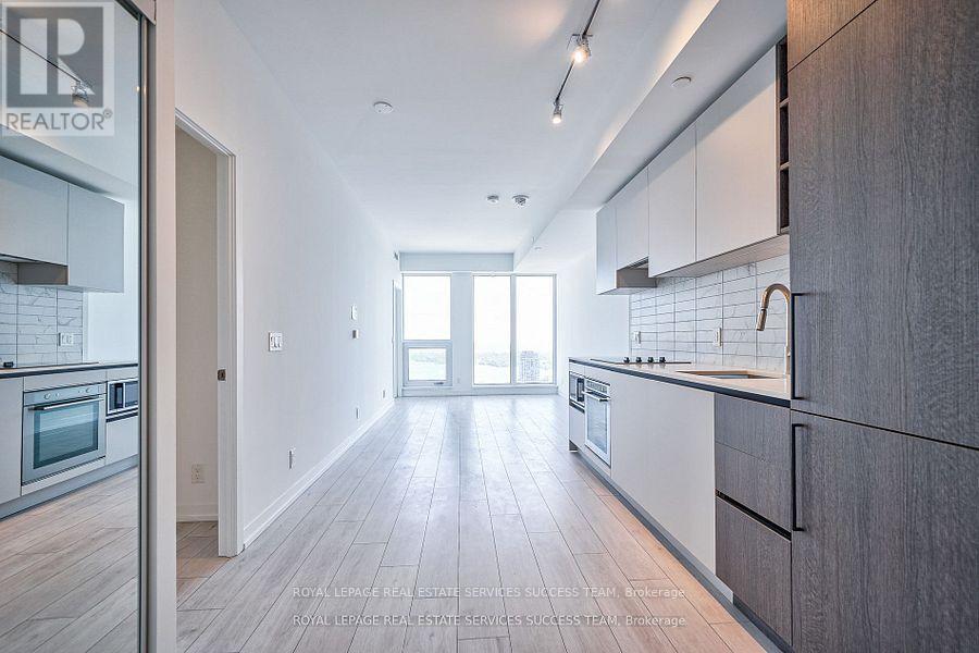 4711 - 55 Mercer Street, Toronto, Ontario  M5V 3W2 - Photo 25 - C12456914