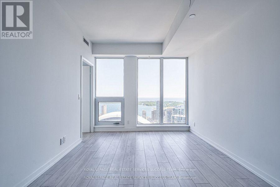 4711 - 55 Mercer Street, Toronto, Ontario  M5V 3W2 - Photo 4 - C12456914