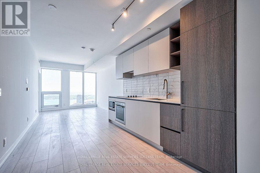 4711 - 55 Mercer Street, Toronto, Ontario  M5V 3W2 - Photo 5 - C12456914