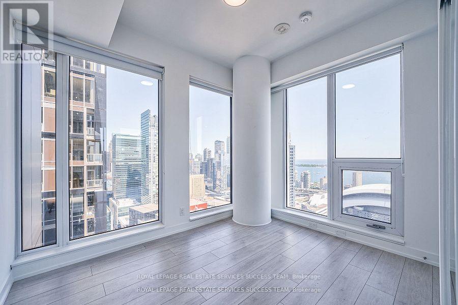 4711 - 55 Mercer Street, Toronto, Ontario  M5V 3W2 - Photo 7 - C12456914