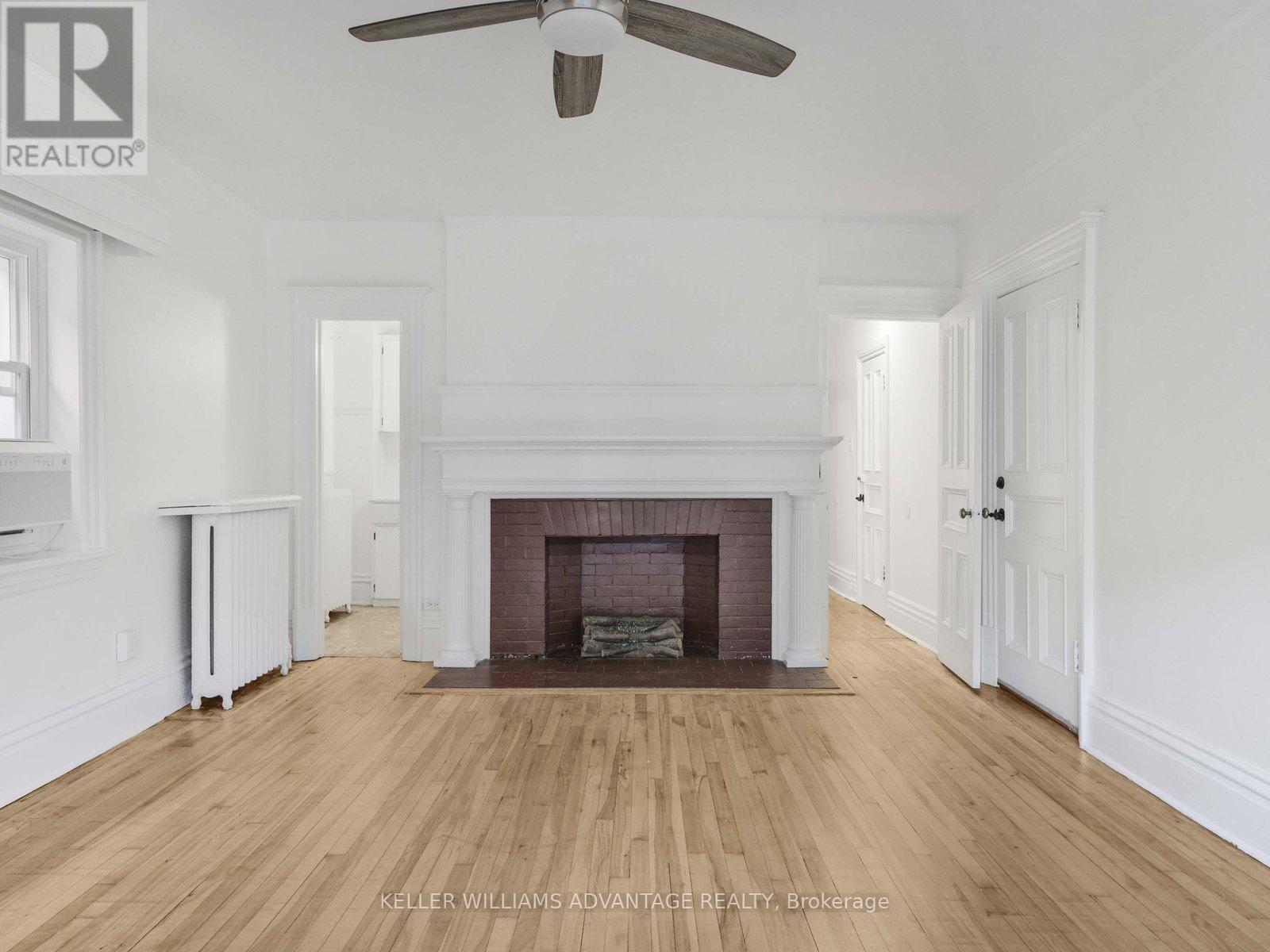 2nd Floor Unit 3 - 347 Walmer Road, Toronto, Ontario  M5R 2Y3 - Photo 6 - C12456915