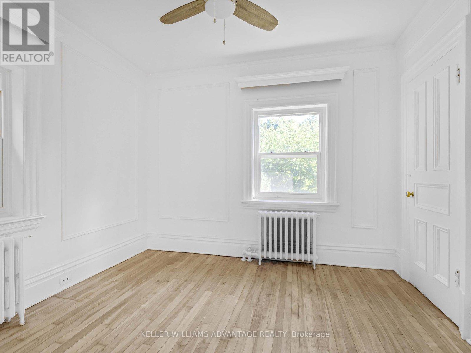 2nd Floor Unit 3 - 347 Walmer Road, Toronto, Ontario  M5R 2Y3 - Photo 9 - C12456915