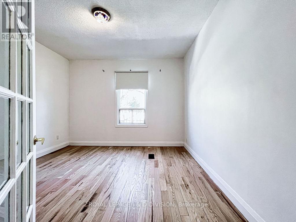 92 Massey Street, Toronto, Ontario  M6J 2T4 - Photo 21 - C12456920