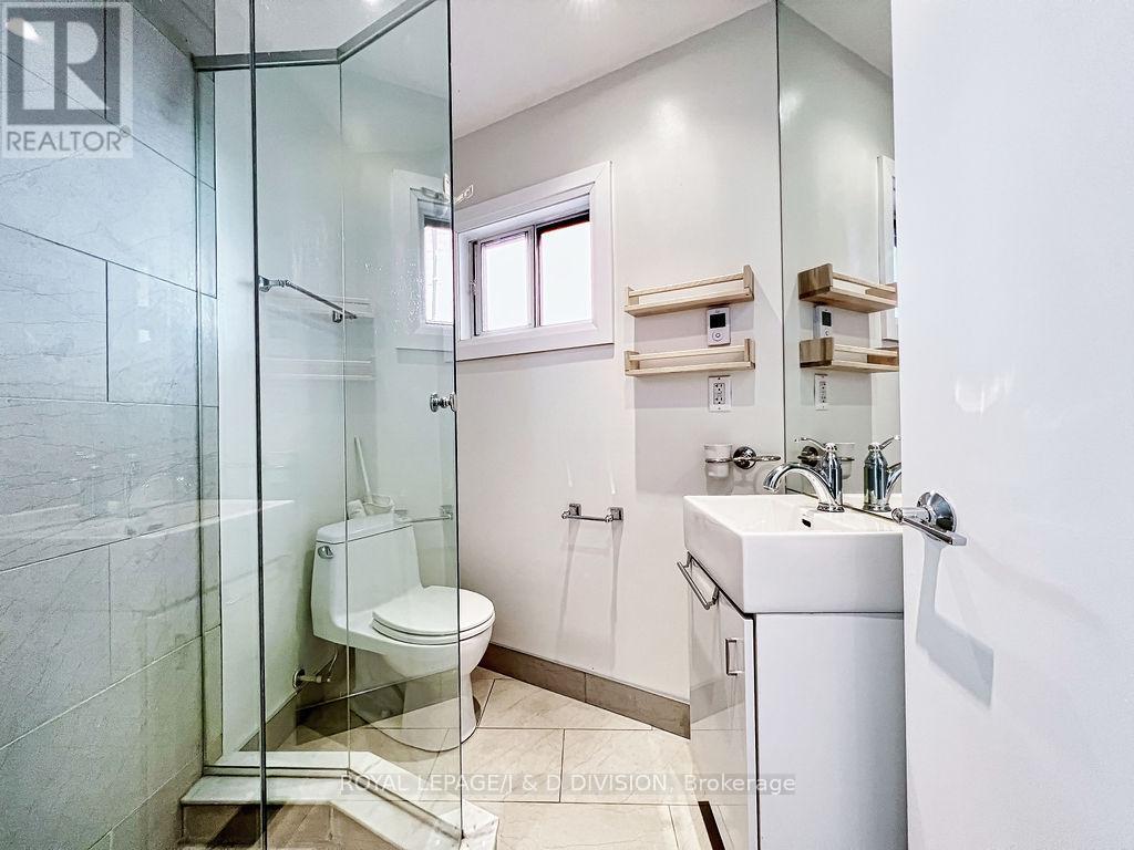 92 Massey Street, Toronto, Ontario  M6J 2T4 - Photo 28 - C12456920