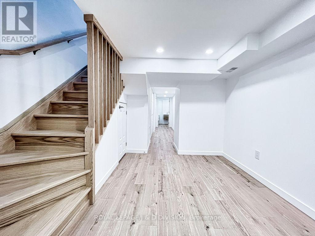 92 Massey Street, Toronto, Ontario  M6J 2T4 - Photo 34 - C12456920