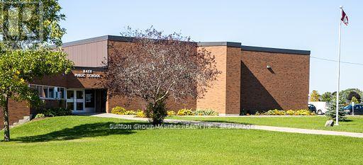 46 Oakmont Drive, Loyalist, Ontario  K0H 1G0 - Photo 46 - X12379120