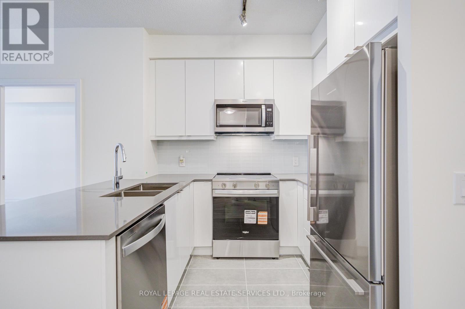 404 - 3260 Sheppard Avenue E, Toronto, Ontario  M1T 3K3 - Photo 18 - E12456804