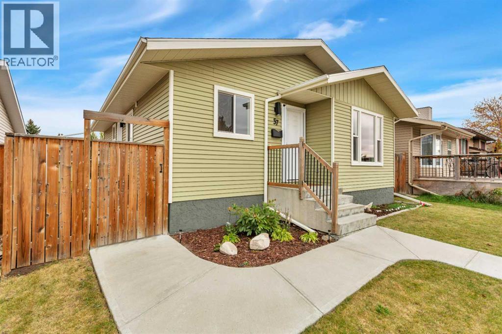57 Erickson Drive, Red Deer, Alberta  T4R 1X8 - Photo 2 - A2263090