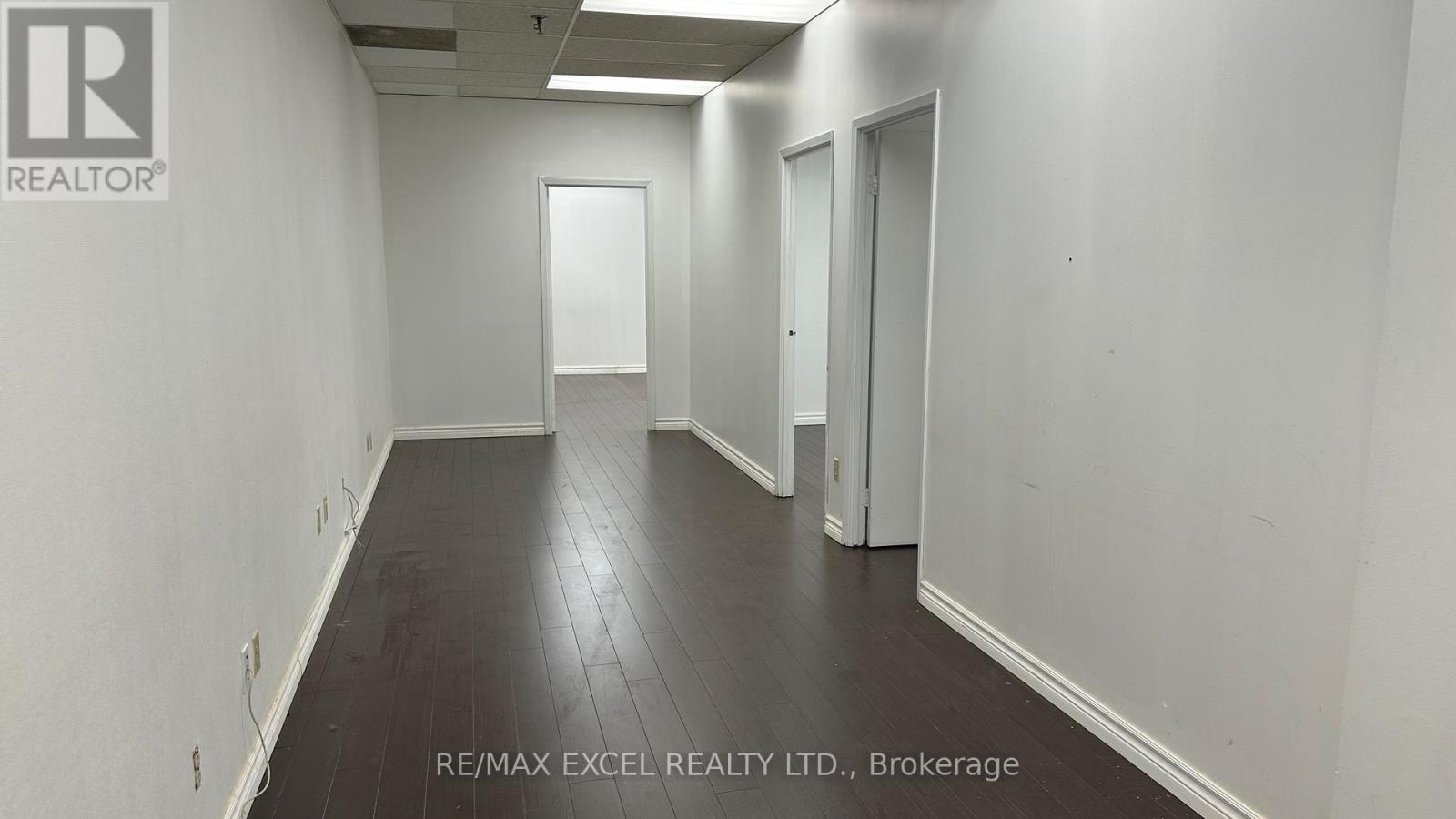 211 - 55 Nugget Avenue, Toronto, Ontario  M1S 3L1 - Photo 2 - E12456898