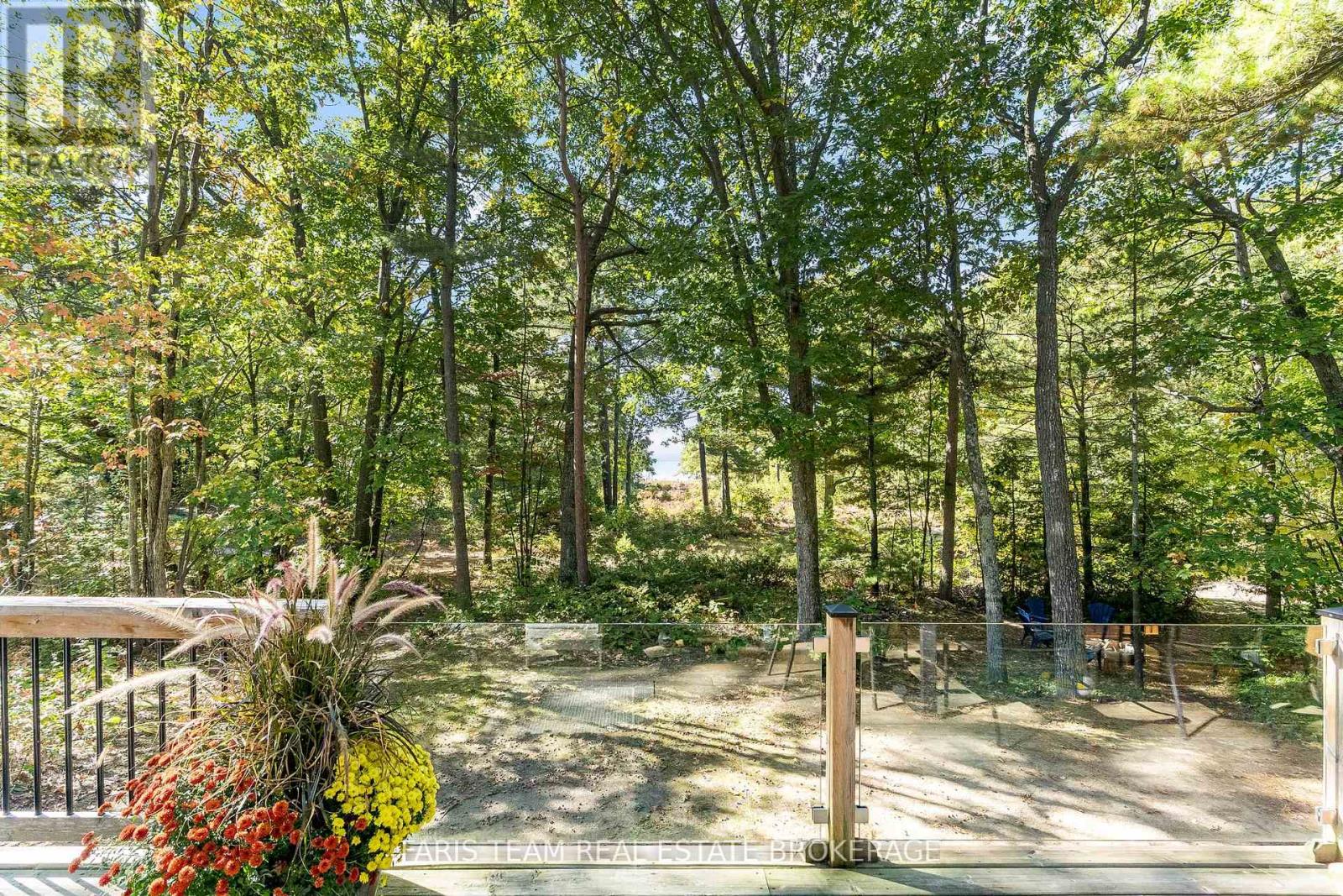 1292 Tiny Beaches Road N, Tiny, Ontario  L9M 0H3 - Photo 36 - S12434947