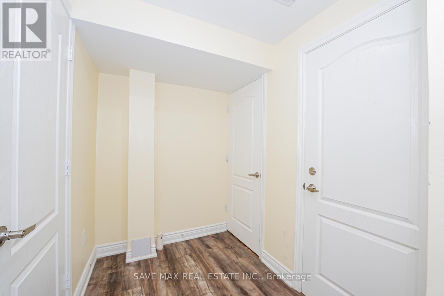 4 Donomore Drive, Brampton, Ontario  L7A 0S8 - Photo 25 - W12456465