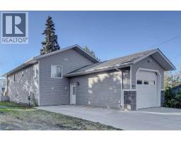 9812 108 Avenue VLA Montrose