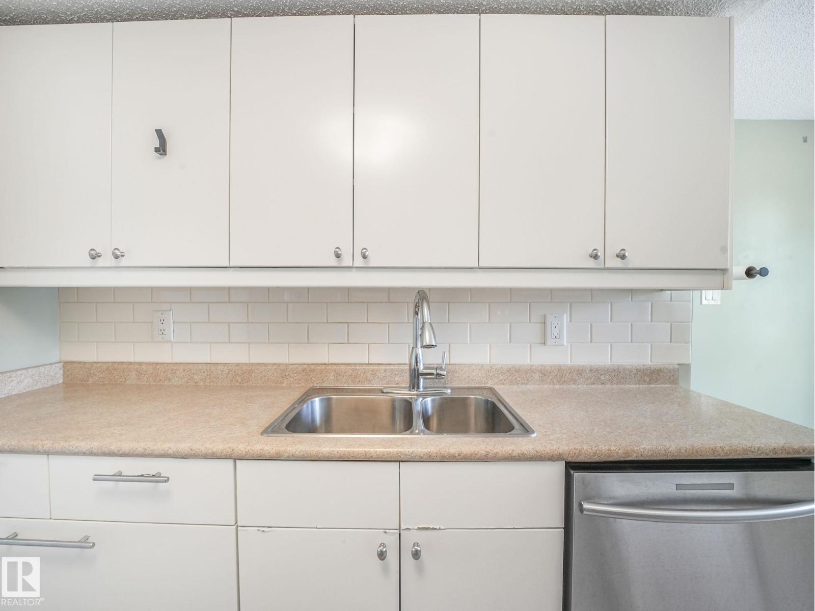 1170 Millbourne E Nw, Edmonton, Alberta  T6K 1W1 - Photo 16 - E4450343