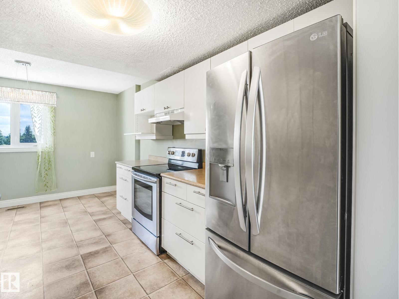 1170 Millbourne E Nw, Edmonton, Alberta  T6K 1W1 - Photo 18 - E4450343