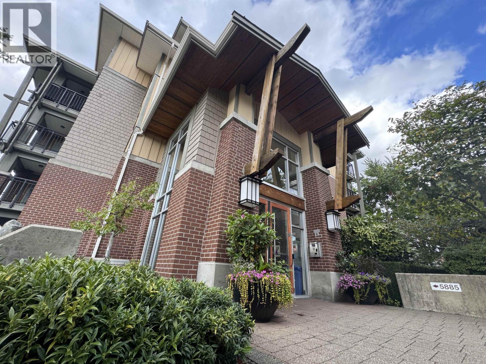 417 5885 Irmin Street, Burnaby, British Columbia  V5J 0C2 - Photo 9 - R3053201