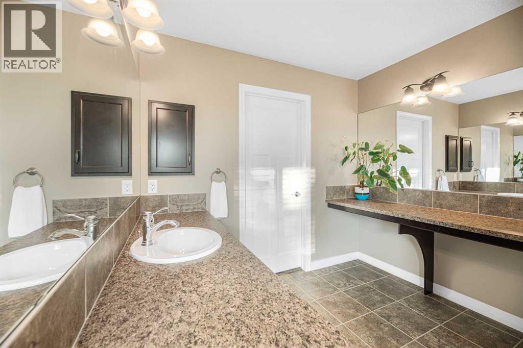 79 Ridge View Close, Cochrane, Alberta  T4C 2A4 - Photo 25 - A2263726