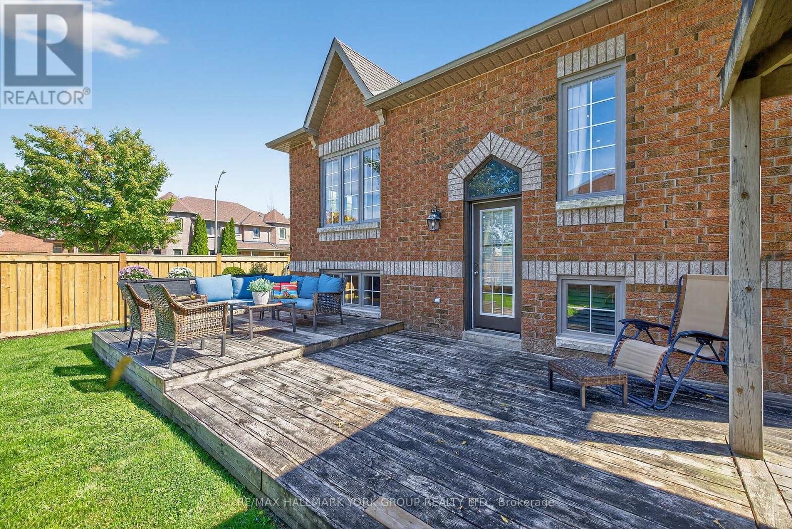 2 Hadley Court, Aurora, Ontario  L4G 7E5 - Photo 45 - N12456899