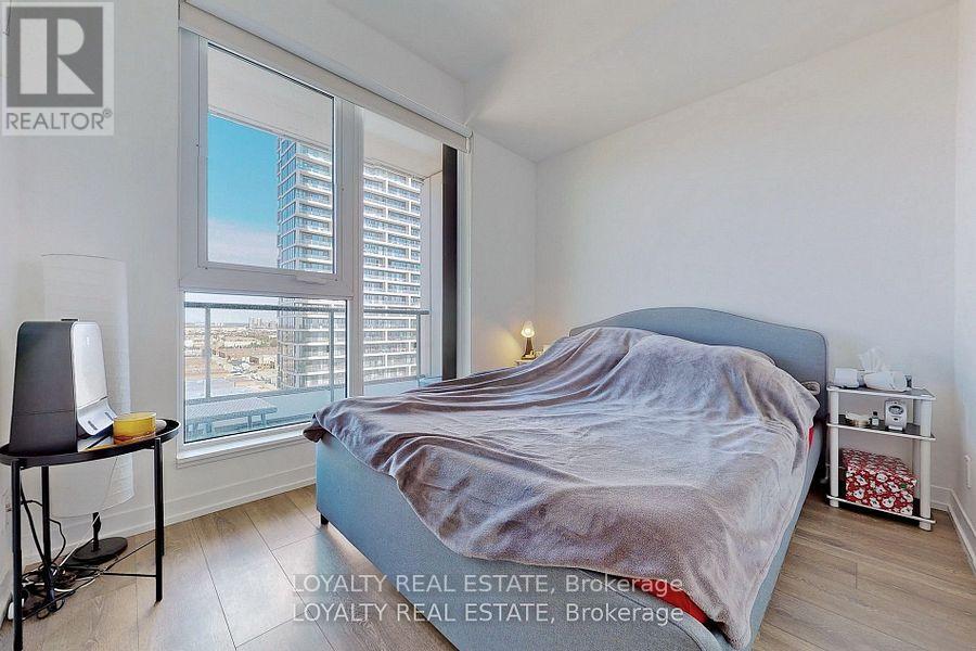 1710 - 5 Buttermill Avenue, Vaughan, Ontario  L4K 0J5 - Photo 15 - N12456913