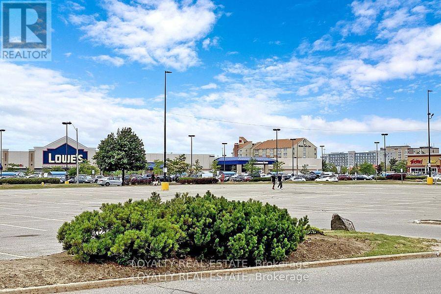 1710 - 5 Buttermill Avenue, Vaughan, Ontario  L4K 0J5 - Photo 29 - N12456913