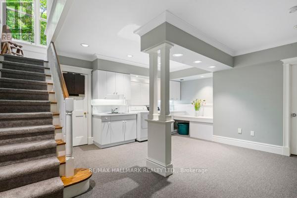 59 Centre Street W, Richmond Hill, Ontario  L4C 3P6 - Photo 32 - N12456926