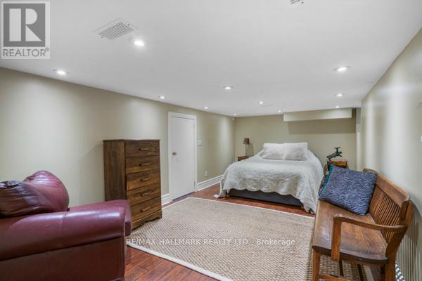 59 Centre Street W, Richmond Hill, Ontario  L4C 3P6 - Photo 34 - N12456926