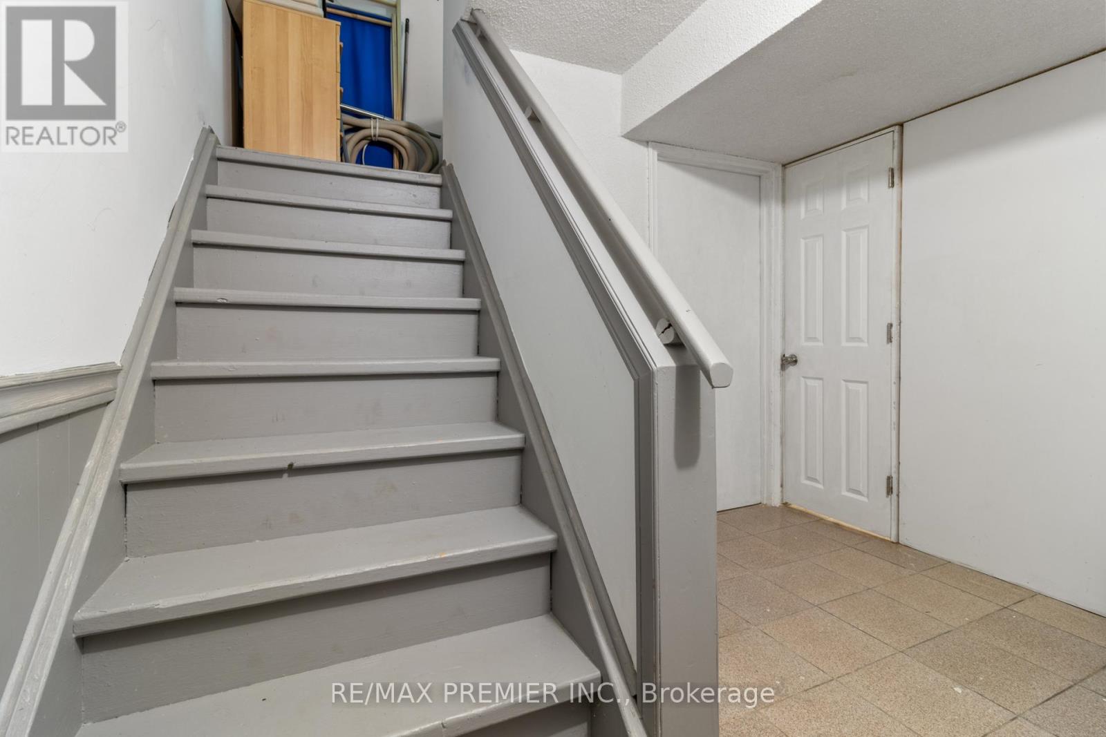 91 Misty Meadow Drive, Vaughan, Ontario  L4L 3X1 - Photo 34 - N12456937
