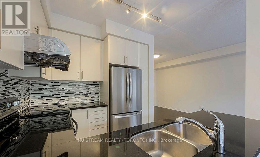 10 Mah Wat Lane, Whitchurch-Stouffville, Ontario  L4A 1Y1 - Photo 14 - N12456941
