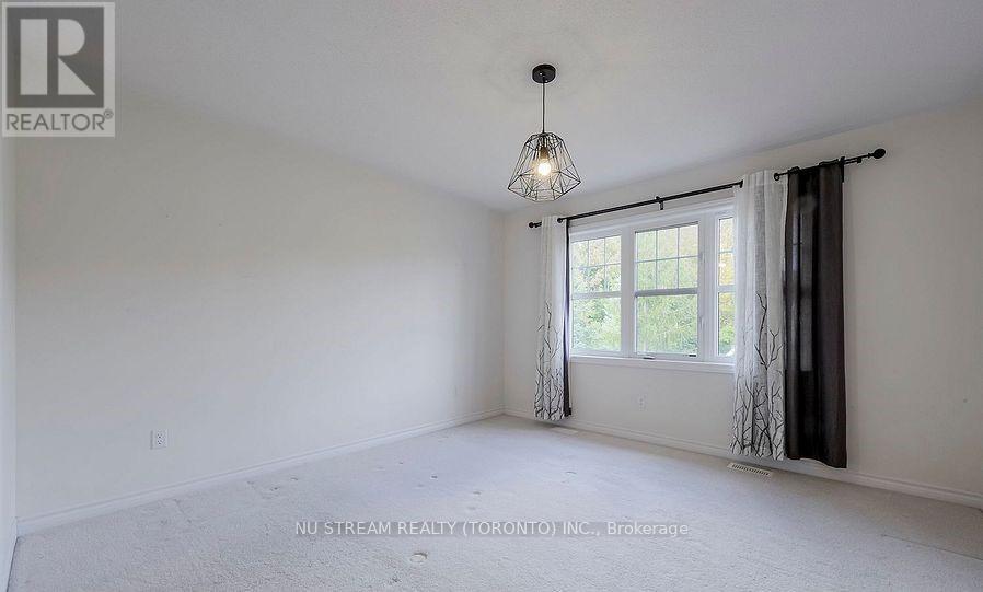 10 Mah Wat Lane, Whitchurch-Stouffville, Ontario  L4A 1Y1 - Photo 19 - N12456941