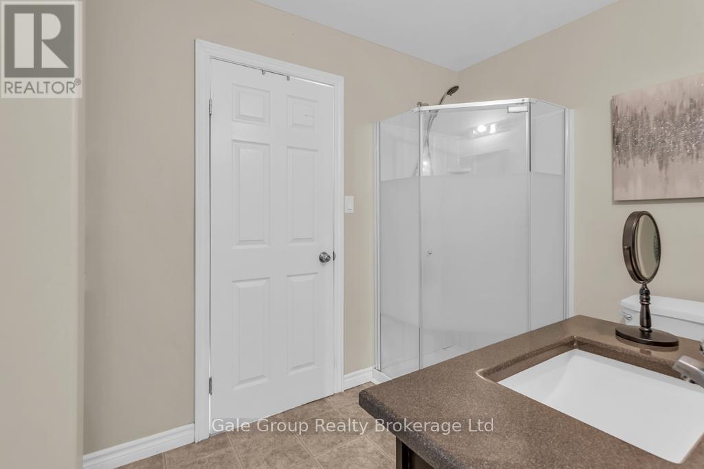 17 Arthur Street, Woodstock, Ontario  N4S 7G9 - Photo 7 - X12456945