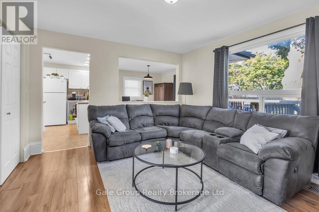 17 Arthur Street, Woodstock, Ontario  N4S 7G9 - Photo 8 - X12456945