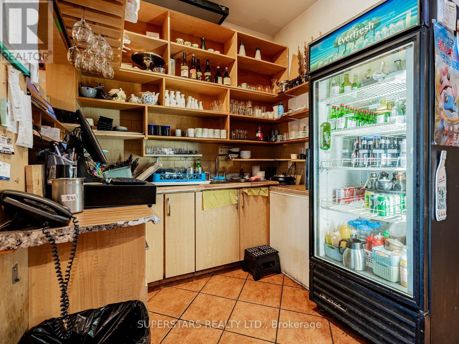 103a - 6212 Yonge Street, Toronto, Ontario  M2M 3X4 - Photo 10 - C12447040