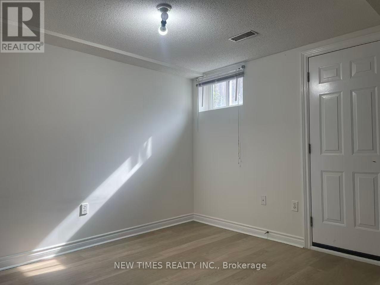 19 Coverdale Crescent, Toronto, Ontario  M1V 2S6 - Photo 6 - E12343726