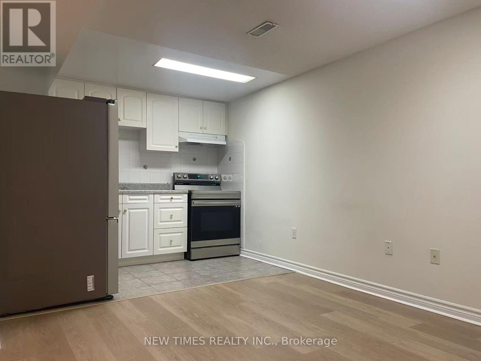 19 Coverdale Crescent, Toronto, Ontario  M1V 2S6 - Photo 2 - E12343726
